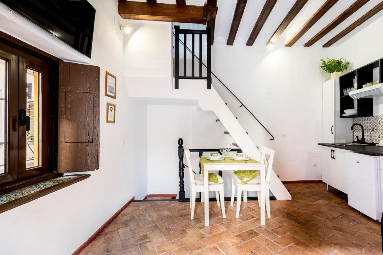 Casa Ispal Alfalfa Sevilha Exterior foto